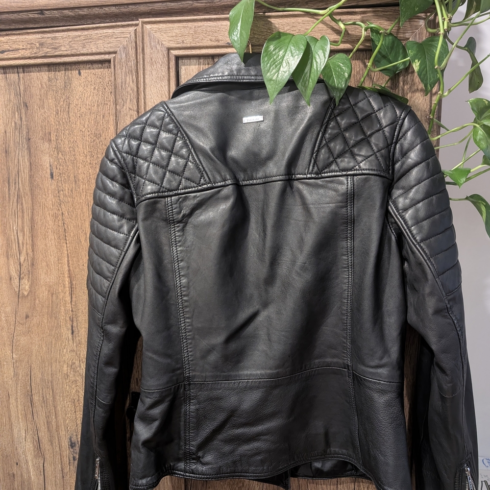 DKNY Quilted Black Leather Jacket - Picture 3 of 4